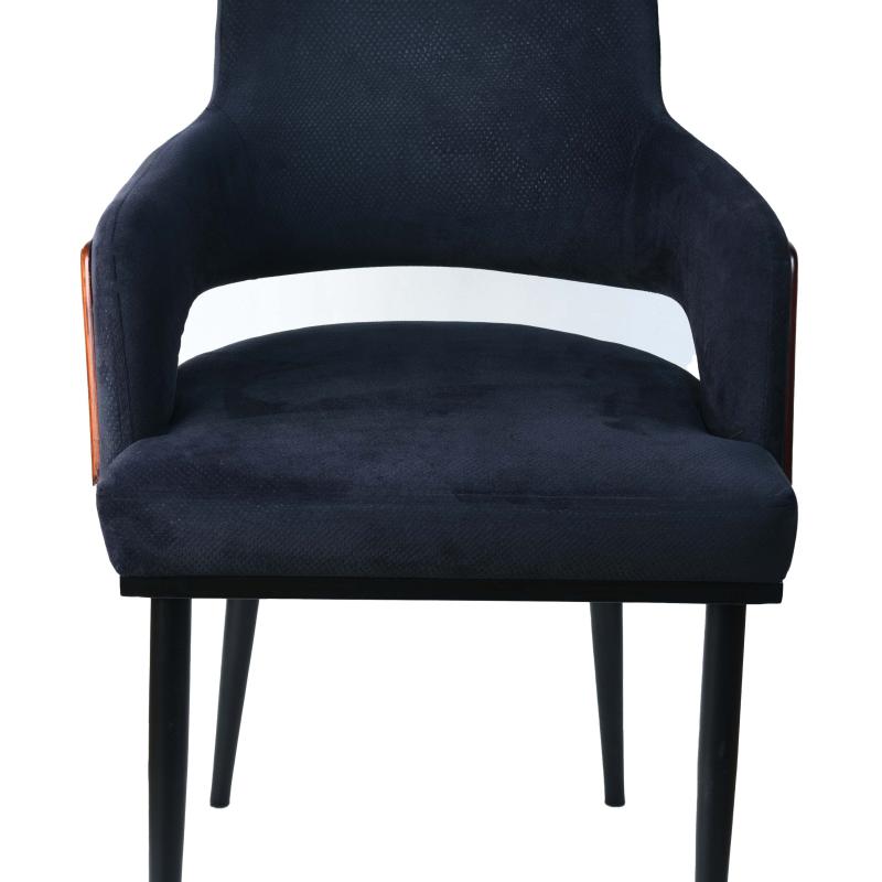 كرسي بوليستر مع ذراعين بتصميم عصري