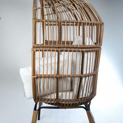 Egg Love Chair