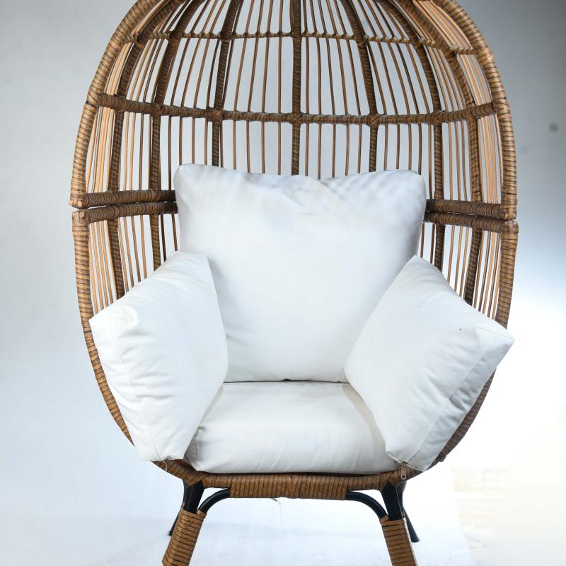 Egg Love Chair