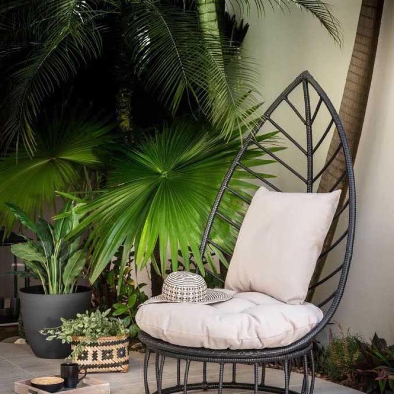 Leaf design garden chair 🍃🪑