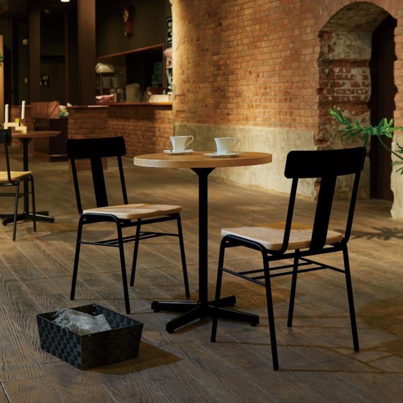 Classic Metal Chair with Wide Back – Code: LNZ-207